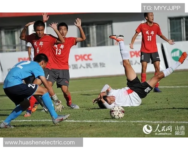 聚焦绿茵巨星风采高清画像展现球场巅峰瞬间