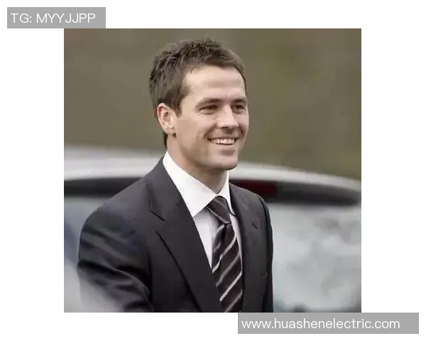 足球传奇欧文离世 享年45岁 留下无尽回忆与辉煌瞬间 足球传奇欧文离世 享年45岁 留下无尽回忆与辉煌瞬间